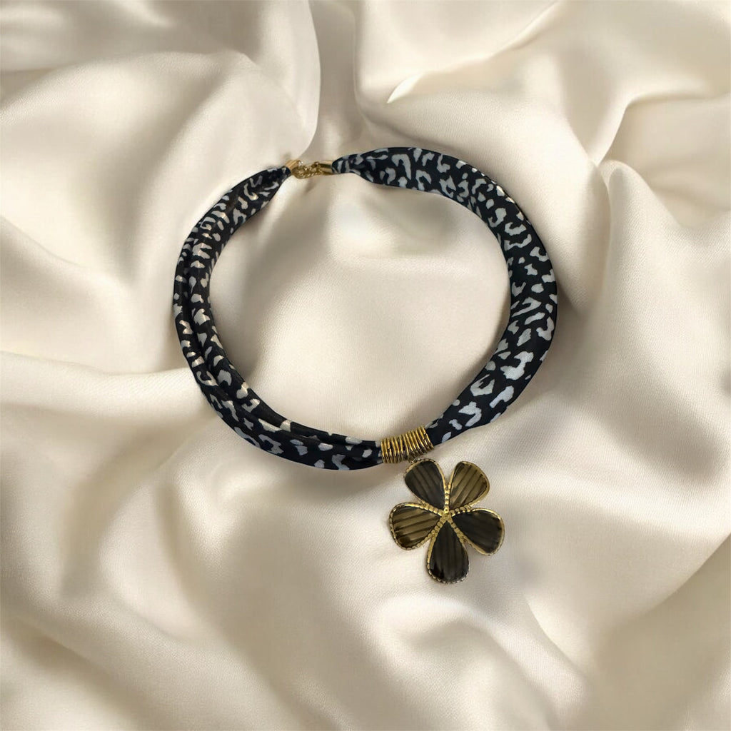 Collier AVA - Margeli Créations